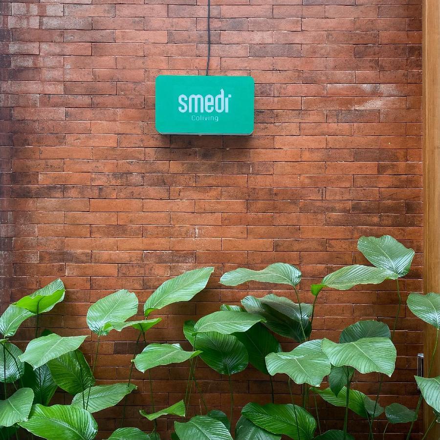 فندق Smedi Coliving يوغياكارتا المظهر الخارجي الصورة